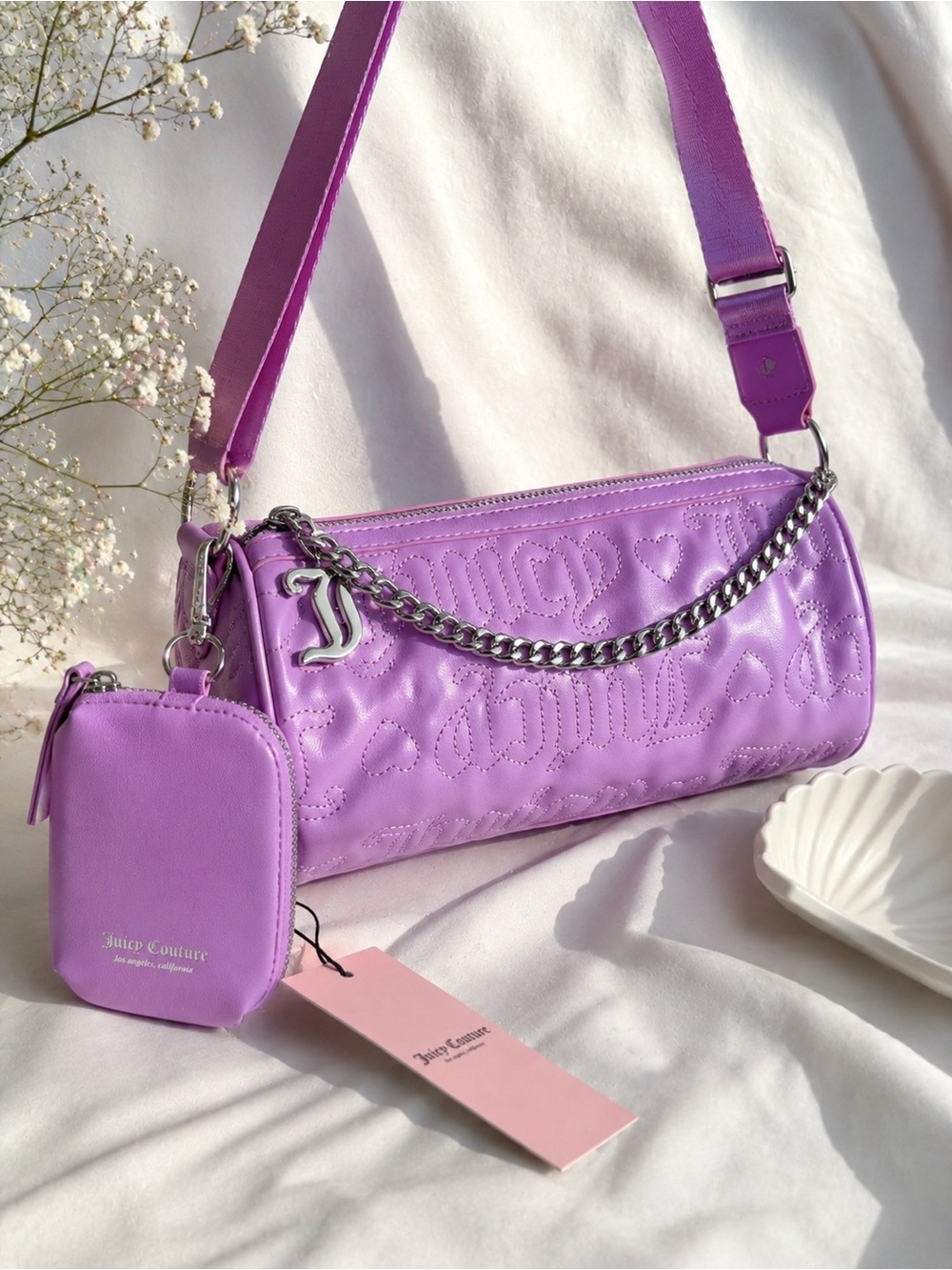 💜 Juicy Couture Lavender Puff Roll Bag Crossbody
Brand new with tags 💜